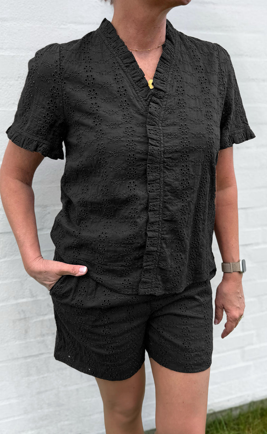 Say INA Copenhagen Top - Catja - Black Broderie Anglaise